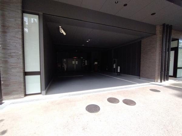 シエリアタワーなんば 共用部写真（駐車場）