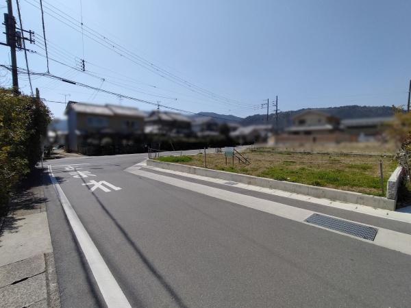 京都市右京区嵯峨観空寺明水町　建築条件無売土地 現地写真（前面道路含む現地写真）