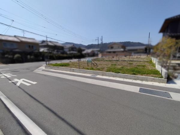 京都市右京区嵯峨観空寺明水町　建築条件無売土地 現地写真（前面道路含む現地写真）