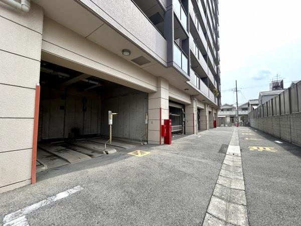 堺柳之町アーバンコンフォート 共用部写真（駐車場）