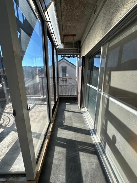 豊能郡能勢町平通　中古戸建 現地写真（バルコニー）