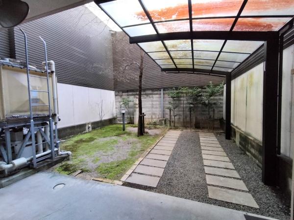 ラレーブ京都大宮堀川通　事務所併用住宅 現地写真（駐車場）