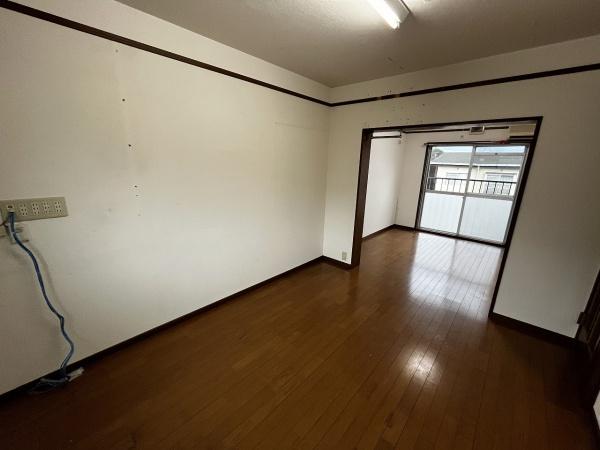 京都市左京区岩倉中在地町　中古テラスハウス 内観写真（リビング以外の居室）