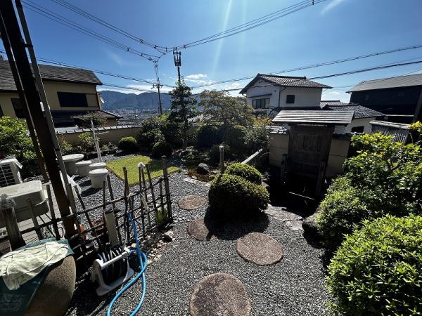 京都市山科区北花山山田町　中古戸建 現地写真（庭）