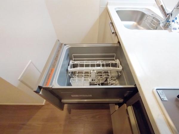 ジオタワー堺筋本町 内観写真（キッチン）