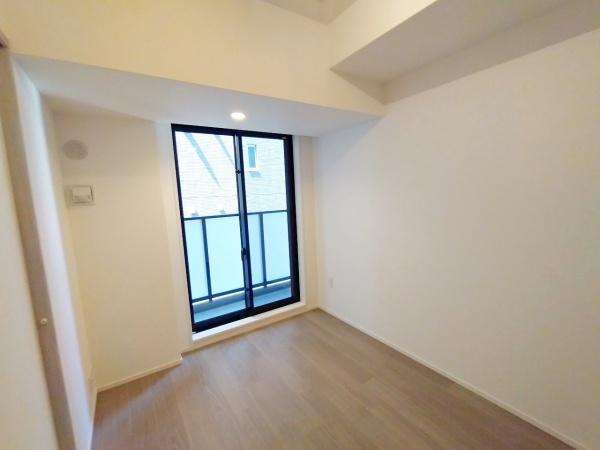 ジオタワー堺筋本町 内観写真（リビング以外の居室）