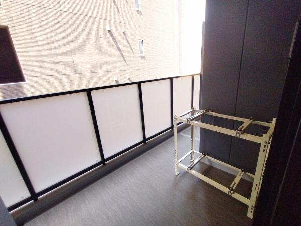 ジオタワー堺筋本町 現地写真（バルコニー）