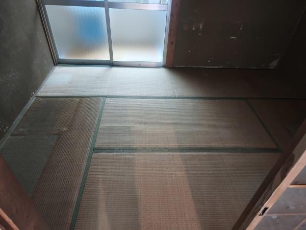 京都市山科区御陵荒巻町　中古戸建 内観写真（リビング以外の居室）