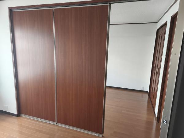 山科音羽マンションA棟 内観写真（リビング以外の居室）