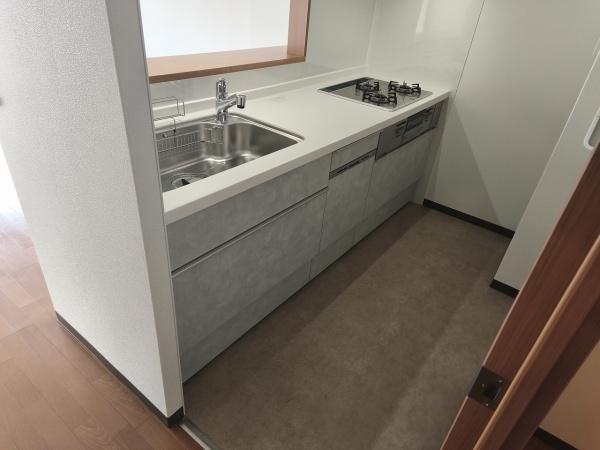 山科音羽マンションA棟 内観写真（キッチン）