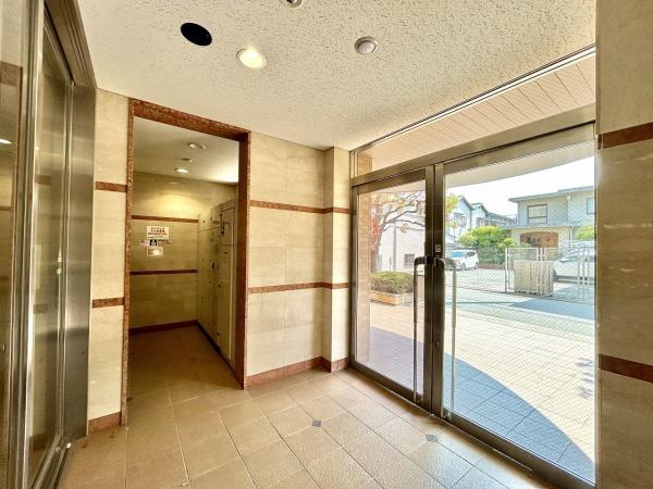レピア堺湊 共用部写真（エントランス）