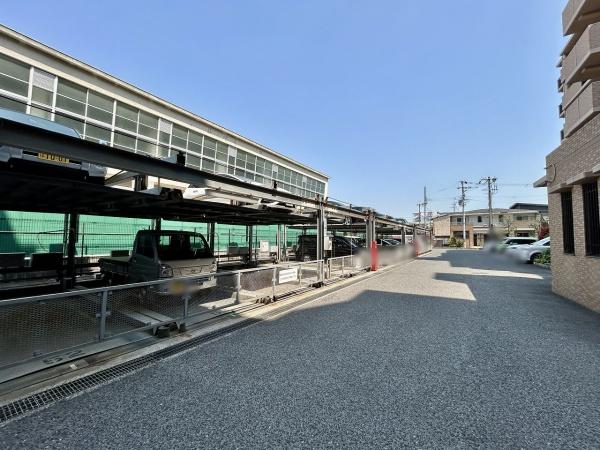 レピア堺湊 共用部写真（駐車場）