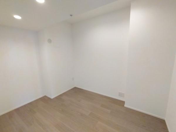 ジオタワー堺筋本町 内観写真（リビング以外の居室）