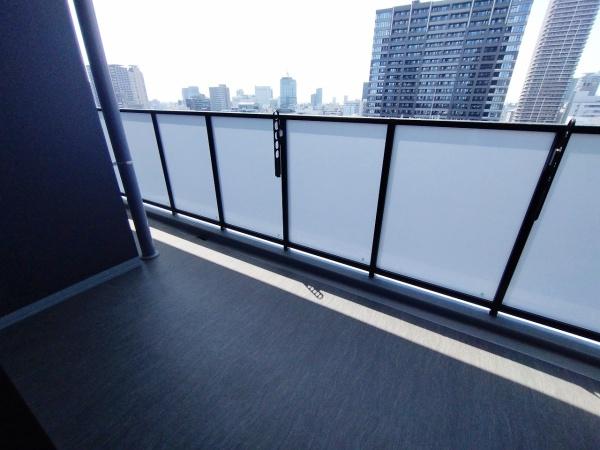 ジオタワー堺筋本町 現地写真（バルコニー）