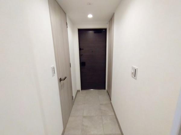 ジオタワー堺筋本町 現地写真（玄関）