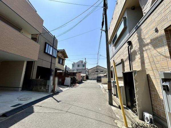 堺市堺区香ヶ丘町1丁　中古戸建 現地写真（前面道路含む現地写真）