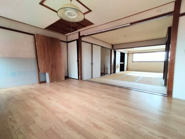 京都市右京区龍安寺西ノ川町　中古テラスハウス 内観写真（リビング以外の居室）
