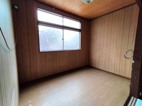 京都市右京区龍安寺西ノ川町　中古テラスハウス 内観写真（リビング以外の居室）