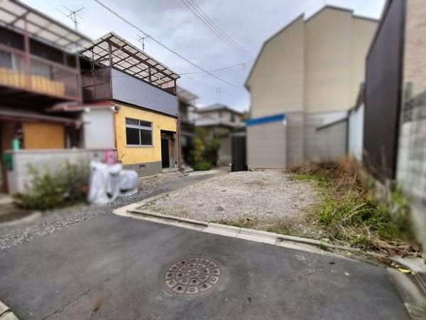 京都市右京区龍安寺西ノ川町　中古テラスハウス 現地写真（前面道路含む現地写真）