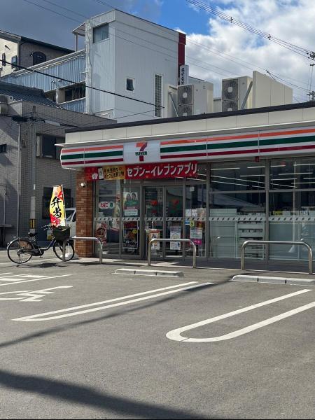 大阪市生野区生野東3丁目　中古戸建 コンビニ