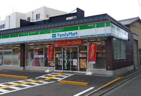 京都市右京区山ノ内宮脇町　中古戸建 コンビニ