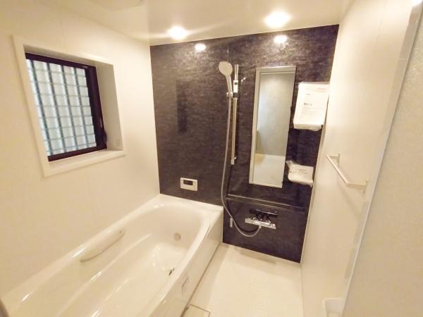 大阪市此花区伝法3丁目　中古戸建 内観写真（浴室）