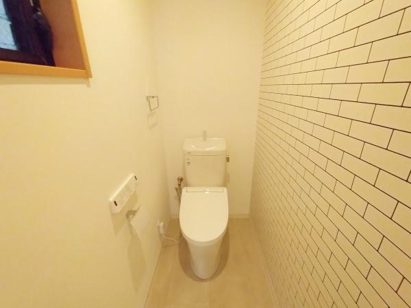 大阪市此花区伝法3丁目　中古戸建 内観写真（トイレ）