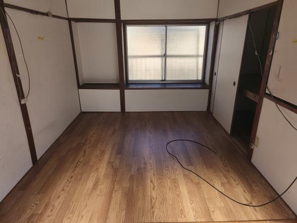 京都府京都市山科区西野楳本町 内観写真（リビング以外の居室）