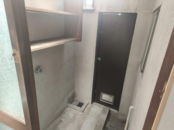 京都府京都市山科区西野楳本町 現地写真（庭）