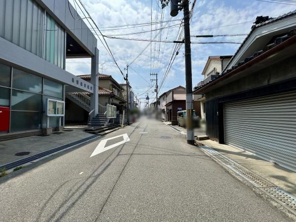 堺市北区長曽根町2号棟　新築戸建 現地写真（前面道路含む現地写真）