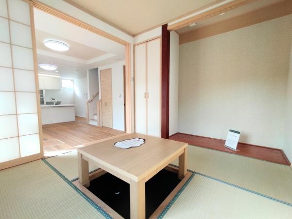 京都市左京区静市市原町　7号地　中古戸建 内観写真（リビング以外の居室）