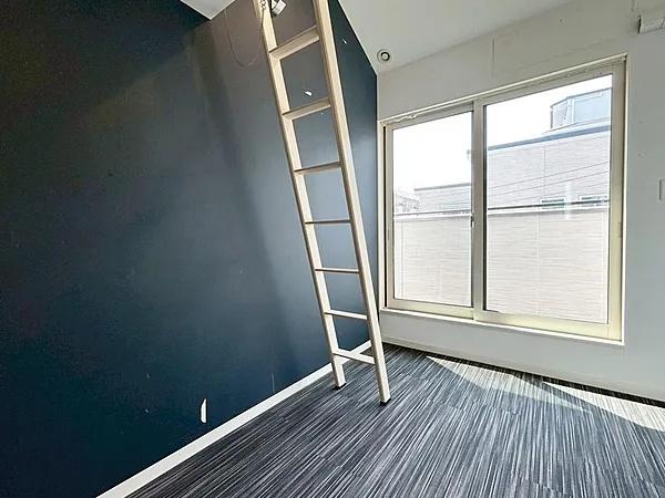 京都市右京区西院清水町　中古戸建 内観写真（リビング以外の居室）
