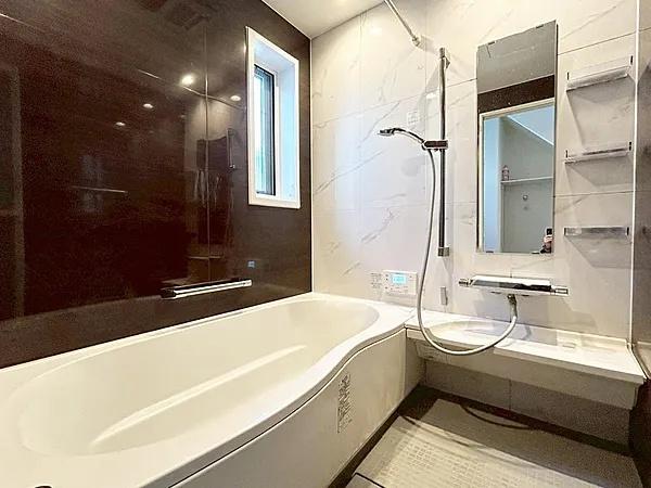 京都市右京区西院清水町　中古戸建 内観写真（浴室）