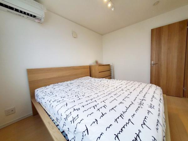 大阪市西成区松3丁目　中古戸建 内観写真（リビング以外の居室）
