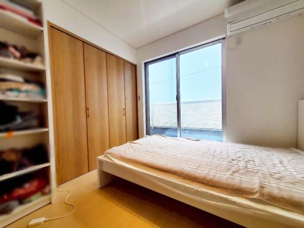 大阪市西成区松3丁目　中古戸建 内観写真（リビング以外の居室）