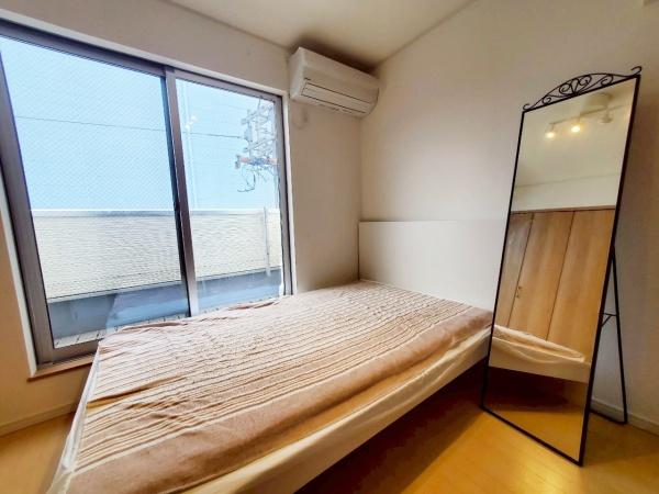 大阪市西成区松3丁目　中古戸建 内観写真（リビング以外の居室）
