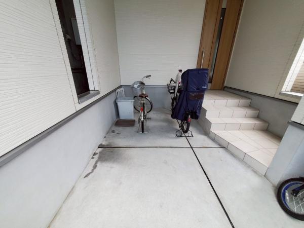 大阪市西成区松3丁目　中古戸建 現地写真（駐車場）