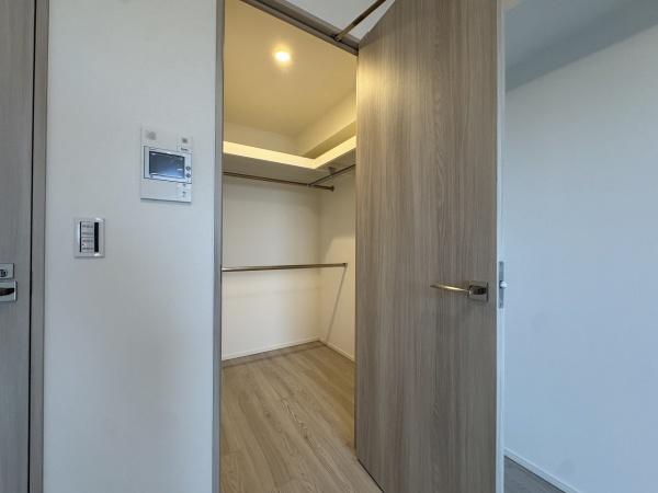 ジオタワー新町 内観写真（収納）