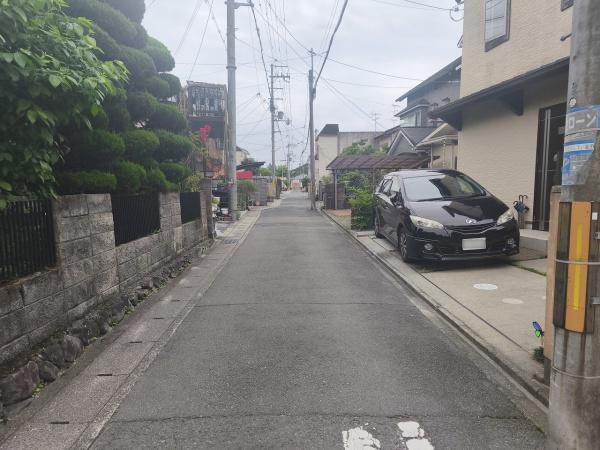 京都市北区上賀茂中ノ坂町　中古戸建 現地写真（前面道路含む現地写真）