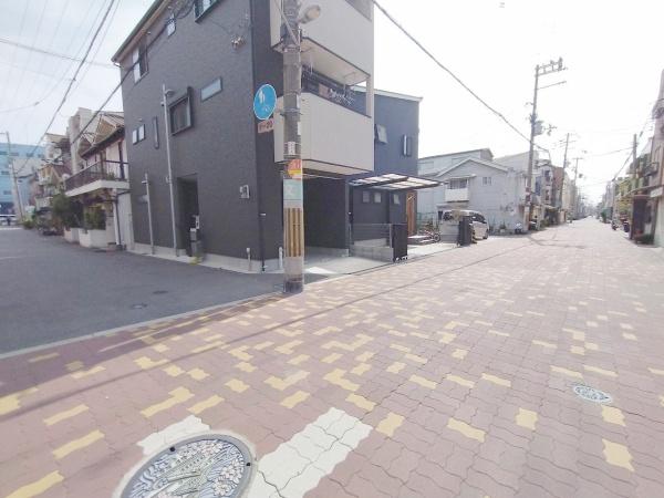大阪市大正区南恩加島3丁目　中古戸建 現地写真（前面道路含む現地写真）
