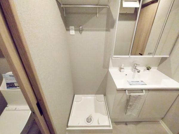 ローレルハイツ新佃公園 内観写真（洗面台・洗面所）