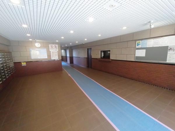ローレルハイツ新佃公園 共用部写真（エントランス）