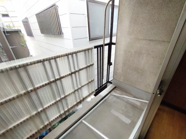 大阪市此花区高見2丁目　中古戸建 現地写真（バルコニー）