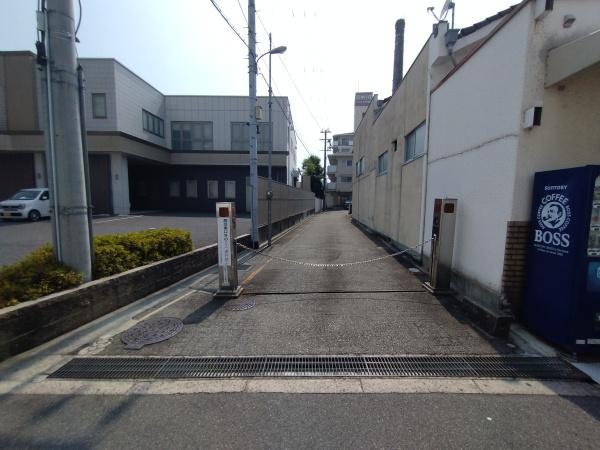 阪神住建グランドヴィラ淀川A棟 共用部写真（駐車場）