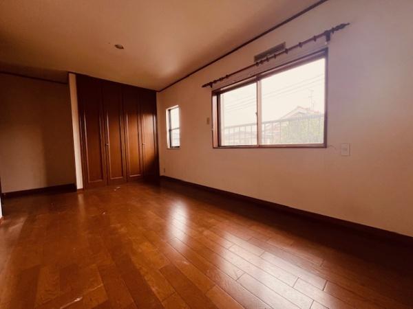 堺市南区庭代台4丁　中古戸建 内観写真（リビング以外の居室）