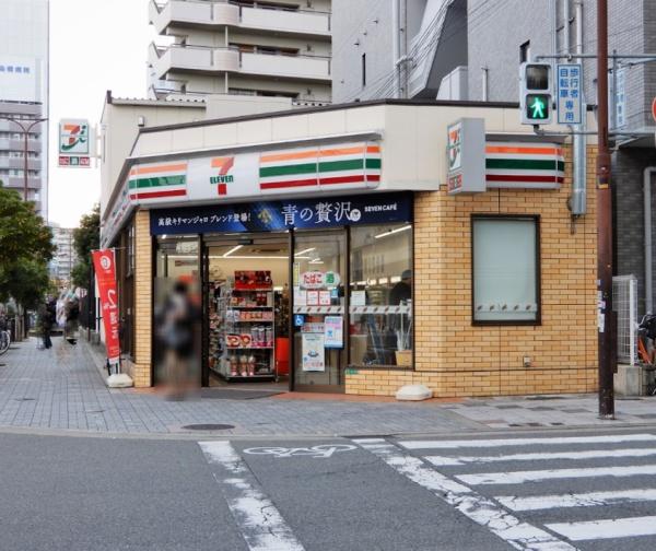 エステムコート難波センチュリオ コンビニ