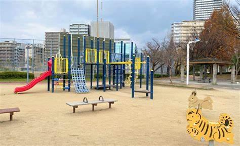 エステムコート難波センチュリオ 公園