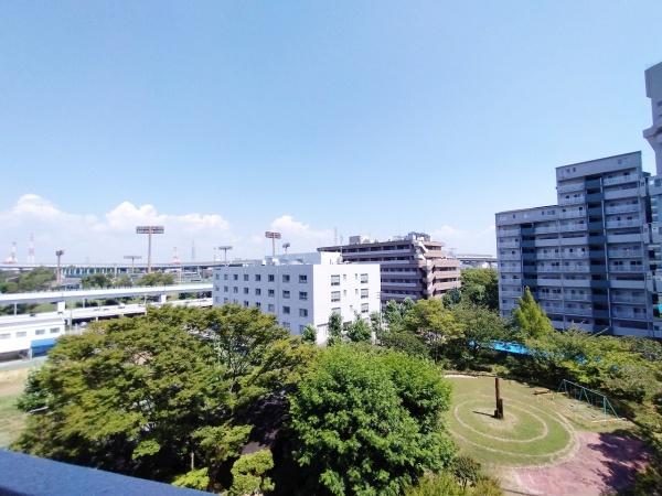 エバーグリーンポートタウン11号棟B 眺望写真