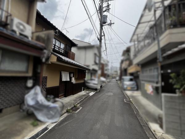 京都市中京区西ノ京星池町　中古戸建 現地写真（前面道路含む現地写真）