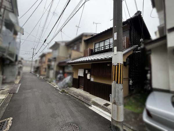 京都市中京区西ノ京星池町　中古戸建 現地写真（前面道路含む現地写真）